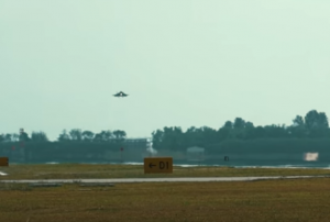 Srušio se ponos američkog vazduhoplovstva: F 22 pao na Floridi (VIDEO)