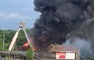 EKSPLOZIJA u centru Glazgova: Šest vatrogasnih ekipa se bori sa VATRENOM stihijom (VIDEO)